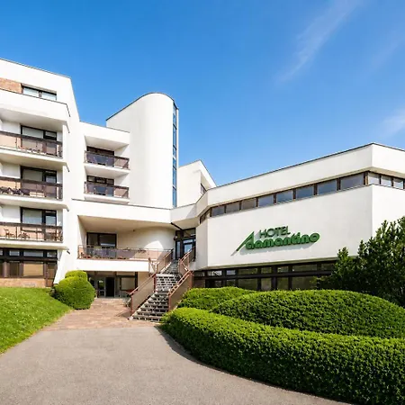 Hotel Adamantino