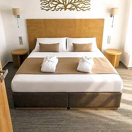 Hotel Adamantino