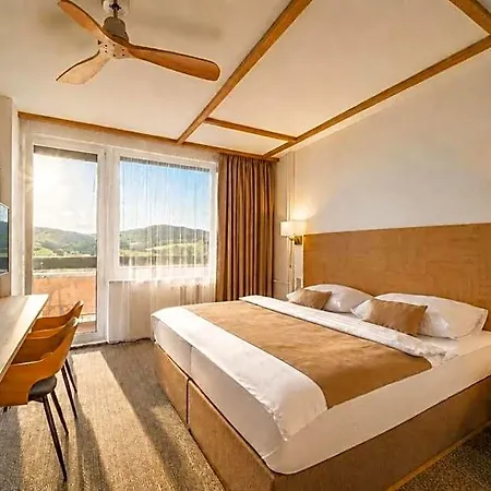 Hotel Adamantino Luhačovice